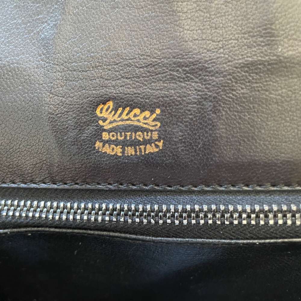 Gucci - Picture 4 of 4